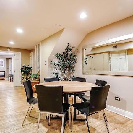 Brownstone In Gold Coast Appartement Chicago Buitenkant foto