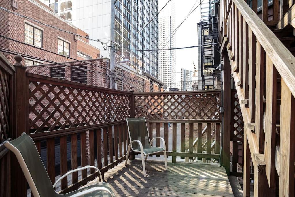 Brownstone In Gold Coast Appartement Chicago Buitenkant foto